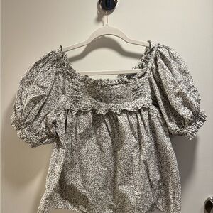 Doen Black and White Floral Blouse